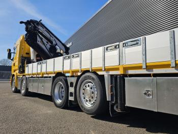 R490 8X2*6 / HMF 50TM + JIB / NL-TRUCK